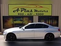 2012 BMW 5 Series 528i 4dr Sedan - Image 6
