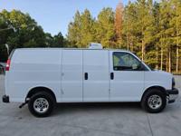 2021 GMC Savana 2500 Reefer Van Thermo King V320 V-320 MAX w/ Standby - Image 7
