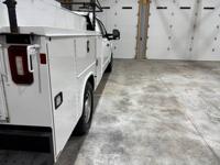 2020 Ford F350 XL Extended Cab 2wd Utility Bed Back Up Camera Mid TN - Image 9