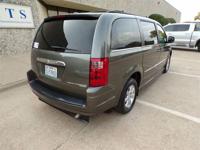 CHRYSLER TOWN & COUNTRY TOURING HANDICAPPED WHEELCHAIR PWR RAMP VAN Irving, TX - Image 8