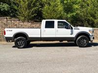 2015 Ford F-350 Super Duty Lariat 4WD Hendersonville - Image 3