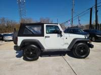 2018 Jeep Wrangler Sport, clean title, runs great, cash or finance Houston - Image 4
