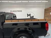 2007 Nissan Frontier SE 4X4 V6 / NEW TIRES / ZERO RUST /103K MILES + MM Investment Cars-Gladstone / WE SHIP NATIONWIDE - Image 10