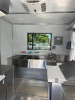 BRAND NEW!!- 16ft Food trailer AND REPO TRUCK- FINANCING OPTIONS!! multnomah county - Image 7