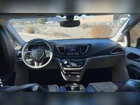 2020 Chrysler Pacifica Limited city of san diego - Image 10