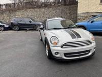 2014 MINI COOPER 2DR COUPE EXCELLENT CONDITION!!! YONKER NY - Image 4