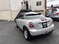 2014 MINI COOPER 2DR COUPE EXCELLENT CONDITION!!! YONKER NY - Image 9