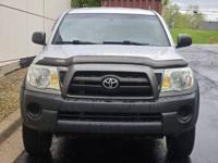 Toyota Tacoma Financing Available/Nationwide delivery Roselle - Image 4