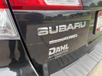 2012 Subaru Outback Limited *Well maintained* - Image 4