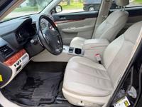 2012 Subaru Outback Limited *Well maintained* - Image 7
