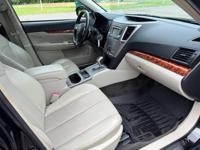2012 Subaru Outback Limited *Well maintained* - Image 10