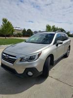 2019 Subaru outback 3.6R Limited MTD MOTORS AURORA - Image 2
