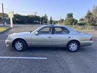 LOW MILES/ONE OWNER San Diego - Image 3