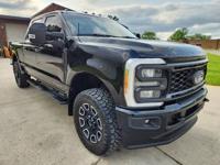 2023 Ford F-250 Lariat F250 6.7 Diesel Tower Rd Mundelein, IL 60060 - Image 5