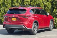 2020 Toyota Highlander AWD All Wheel Drive XLE SUV ((Call or Text 503-769-7691)) - Image 5