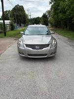 2012 Altima low mileage carfax clean title Houston - Image 4