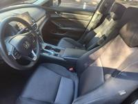 2018 Honda Accord***Clean Title*** PORTLAND - Image 10