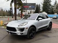 2015 Porsche Macan S // LUXURY Fully Loaded AWD / Vancouver Auto Center - Image 2