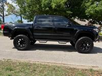 2017 Toyota Tacoma crew SR5 V6 - 148K - accident-free & smoke-free!! Norman - Image 4