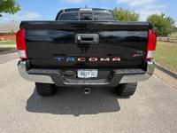 2017 Toyota Tacoma crew SR5 V6 - 148K - accident-free & smoke-free!! Norman - Image 5
