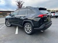 2019 Toyota RAV4 XLE Premium AWD Auburn - Image 5