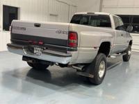 1997 Dodge Ram 3500 Laramie SLT 4X4 5.9L DIESEL 12-VALVE / DUALLY 3500 + MM Investment Cars-Gladstone / WE SHIP NATIONWIDE - Image 8