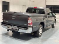 2010 Toyota Tacoma SR5 5-SPEED MANUAL / 4 Cyl / 1-Owner /52K MILES + MM Investment Cars-Gladstone / WE SHIP NATIONWIDE - Image 8