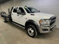2024 RAM 5500 4X4 CREW CAB DIESEL FLATBED WORK TRUCK ONE OWNER, TEXAS TRUCK - Image 4