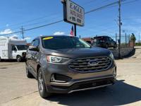 2019 Ford Edge Madison - Image 2
