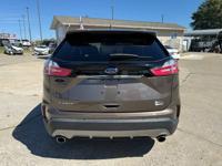 2019 Ford Edge Madison - Image 5