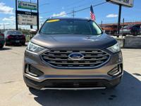 2019 Ford Edge Madison - Image 7