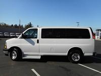 2017 Chevrolet Express RWD 3500 LT 12 Passenger Van 6.0 V8 1 Owner (4200 Roethe rd Milwaukie OR 97267) - Image 3