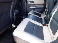 2023 Ford Bronco Wildtrak 4x4 4WD AUTONATION Call (720) 536-0415 for a personalized Video Walkaround - Image 9