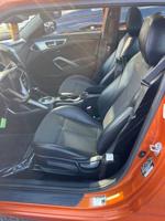 2013 Hyundai Veloster 3 Door Hatch Back Low Miles **LQQK** De Bary - Image 8