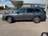 2022 Subaru Outback Premium Englewood, CO - Image 3