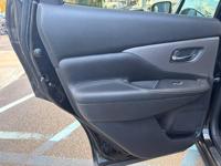 2021 Nissan Murano AWD SL CLEAN CARFAX!!! ONE OWNER!!! BUY FOR WEEKLY! + YOU MAY QUALIFY FOR DOWN PAYMENT ASSISTANCE!! - Image 7