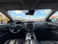 2021 Nissan Murano AWD SL CLEAN CARFAX!!! ONE OWNER!!! BUY FOR WEEKLY! + YOU MAY QUALIFY FOR DOWN PAYMENT ASSISTANCE!! - Image 9