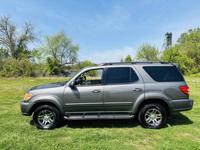 2004 Toyota Sequoia Limited 4x4 1 owner No Rust Our website is Motorhubnj.com - Image 4