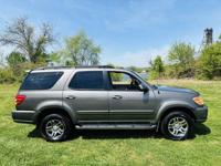 2004 Toyota Sequoia Limited 4x4 1 owner No Rust Our website is Motorhubnj.com - Image 6