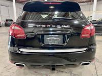 2011 Porsche Cayenne NE Columbia Blvd. Portland, OR 97218 - Image 5