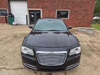 Very Nice 2013 Chrysler 300 Oklahoma city - Image 4