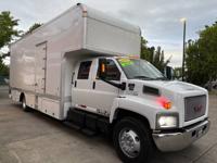 2006 GMC KODIAK C6500 CREW DIESEL 164K.MI.22FT.BOX+LIFT TRUCK**SALE*** PORTLAND OREGON - Image 2