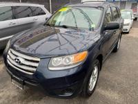 2012 Hyundai Santa Fe - Great Deal!-queens Middle Village