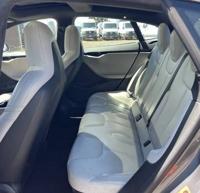2015 Tesla Model S 70d sedan *91k miles* PRICE @ WHOLESALE! CALL US! CHUCK WISE MOTORS EASY FINANCING - GREAT PRICES - Image 10