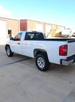 2013 Chevy Silverado 1500 Work truck good condition Edmond - Image 5
