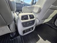 2016 Honda Pilot Elite. AWD 4WD. Loaded! Denver - Image 10