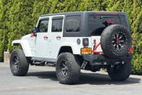 2015 Jeep Wrangler 4x4 4WD Unlimited Sahara SUV ((Call or Text 503-769-7691)) - Image 7