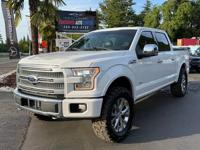 2017 Ford F-150 Platinum Super Crew 4x4//Fully Loaded//Clean Title!! EXCELLENT CONDITION // CLEAN CARFAX // VANCOUVER AUTO CENTER - Image 2