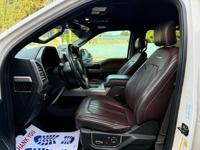 2017 Ford F-150 Platinum Super Crew 4x4//Fully Loaded//Clean Title!! EXCELLENT CONDITION // CLEAN CARFAX // VANCOUVER AUTO CENTER - Image 10