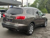 2008 Buick Enclave CXL Great condition! Affordable Luxury CLEAN TITLE // AMAZING DEAL!!BEST PRICES IN TOWN GUARANTEED - Image 9